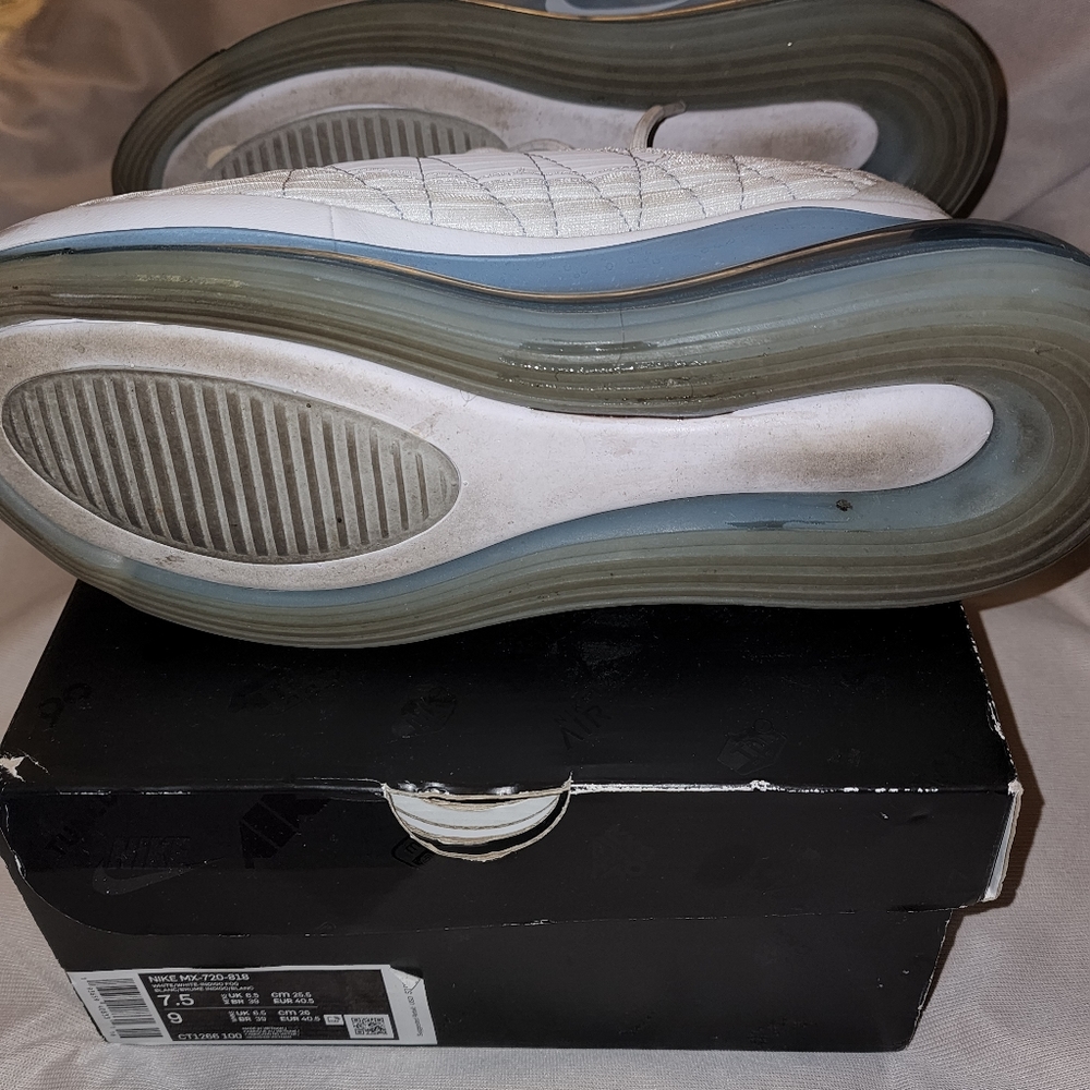 Nike MX-720-818